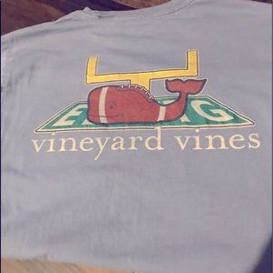 Vineyard Vines FOOTBALL whale pocket tee Men’s XS